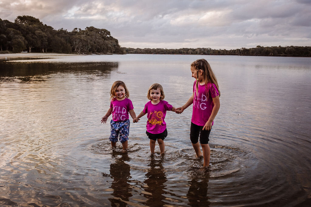 Rustic Wildlings Tee – Magenta