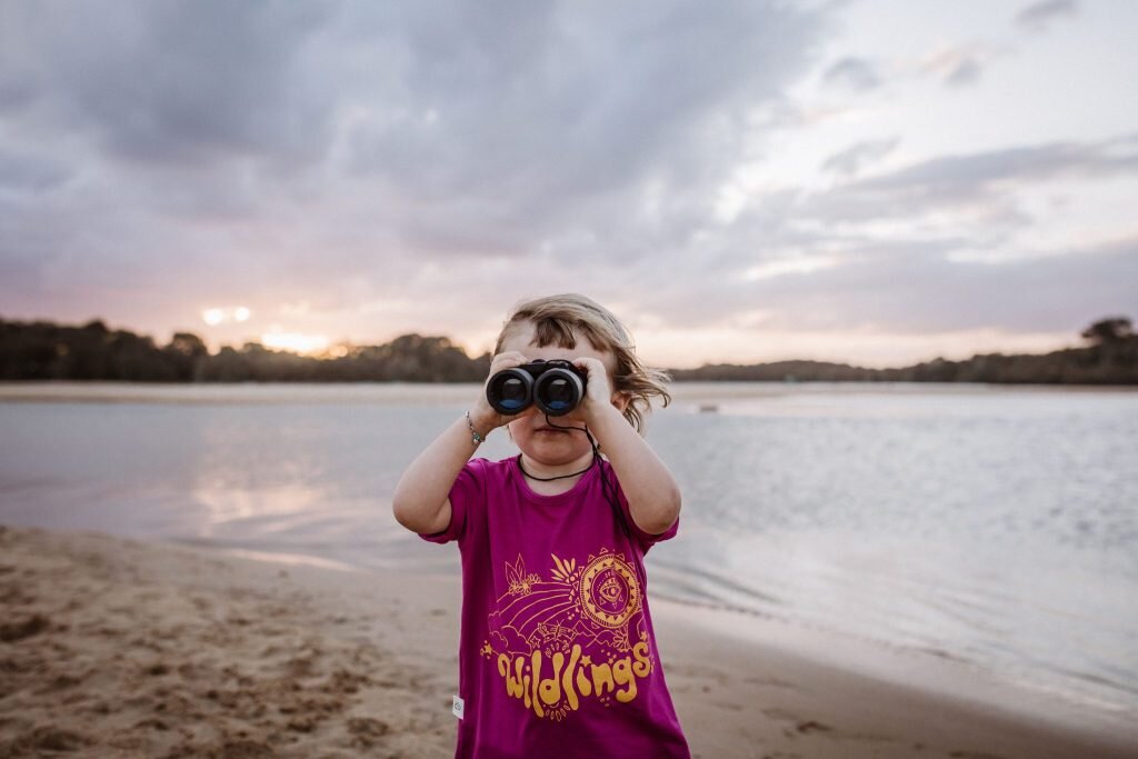 Retro Magic Tee – Magenta