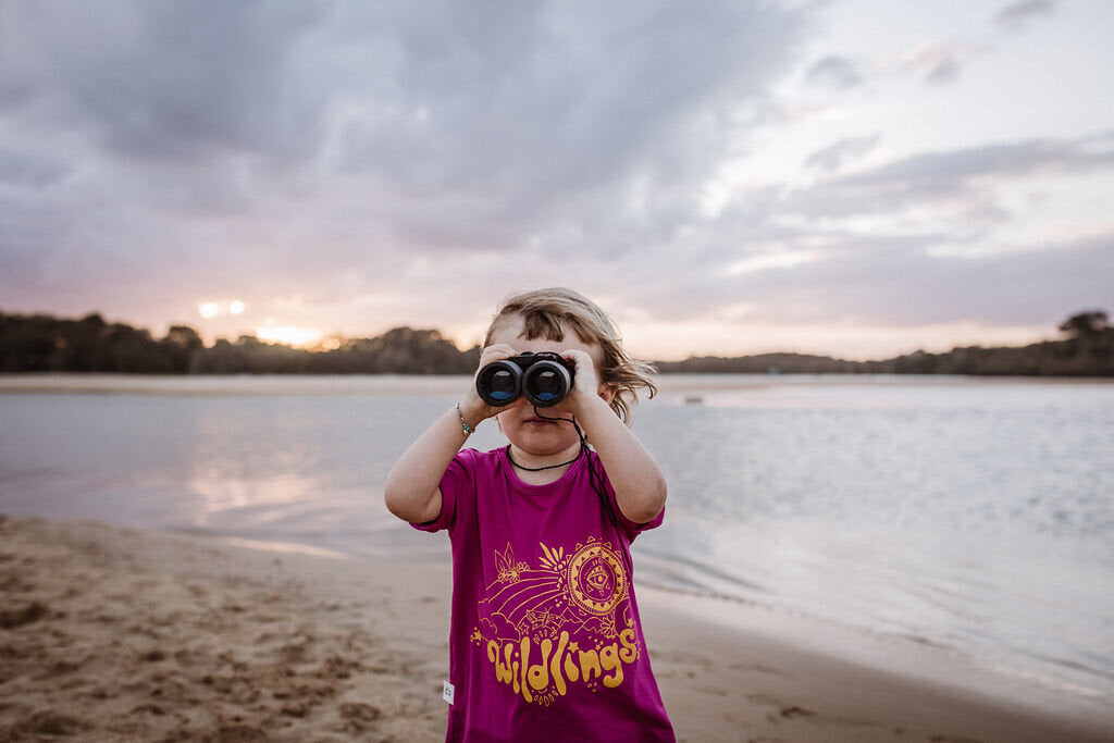 Retro Magic Tee – Magenta